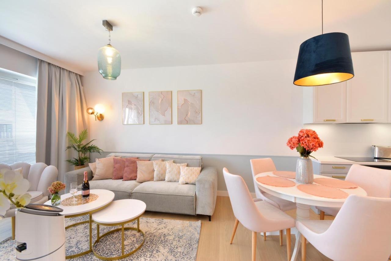 Klif Apartamenty Polanki Aqua 코워브제크 외부 사진