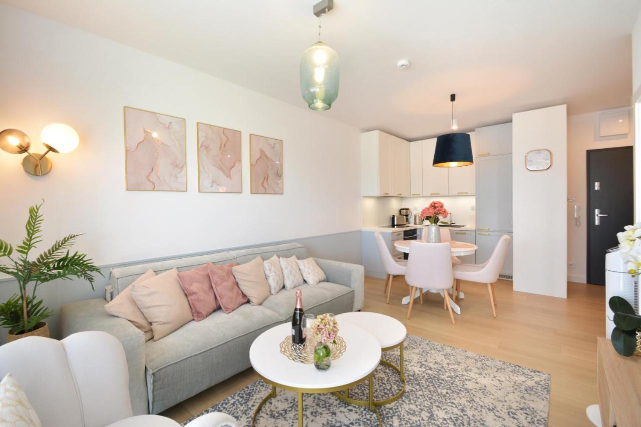 Klif Apartamenty Polanki Aqua 코워브제크 외부 사진